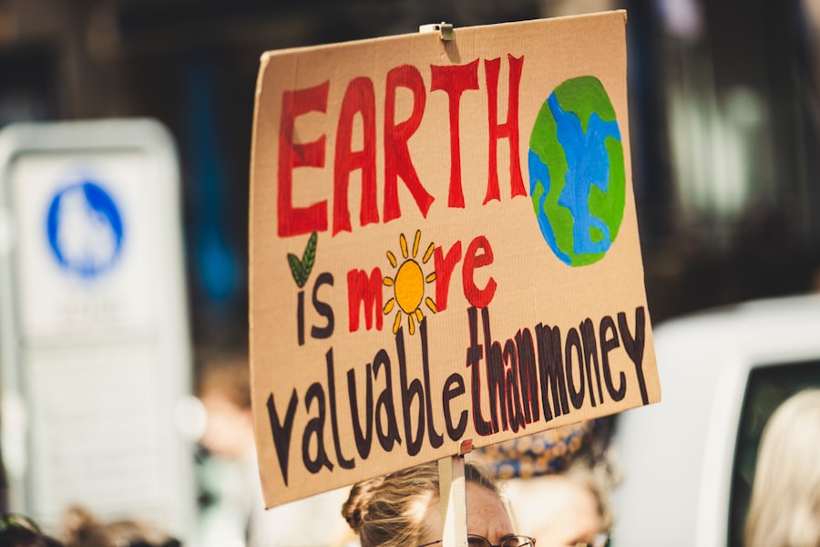 Opłata za korzystanie ze środowiska: konieczność czy obciążenie? 2 environmental fee